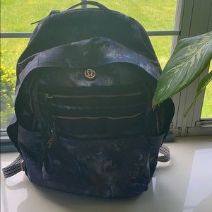 Lulumon backpack